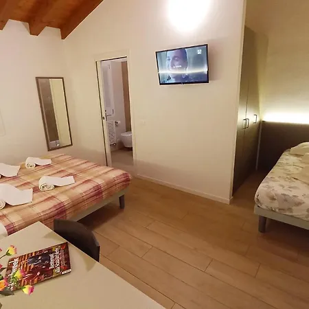 Agrituristico Bianchin Via Trieste 67 Fiumicello-villa Vicentina * Sant'Antonio (Udine)