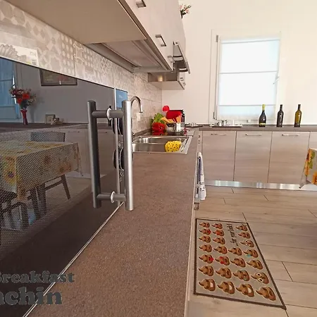 Agrituristico Bianchin Via Trieste 67 Fiumicello-villa Vicentina 农家乐 Sant'Antonio (Udine)