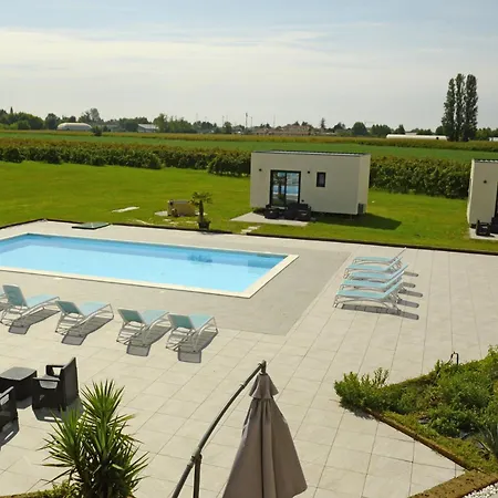 农家乐 Agrituristico Bianchin Via Trieste 67 Fiumicello-villa Vicentina Sant'Antonio (Udine)